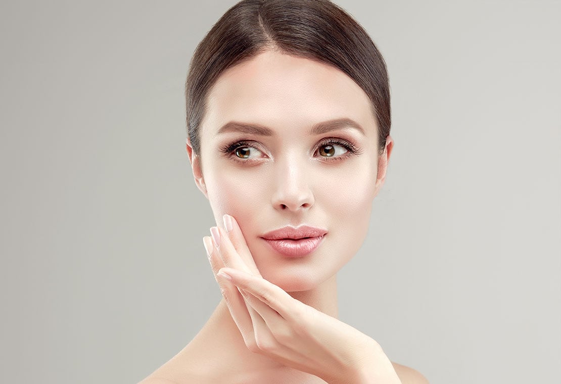 Update your face and lips with our professional dental team in the community near Harvey, IL. Face and Lips Update Near Phoenix, IL